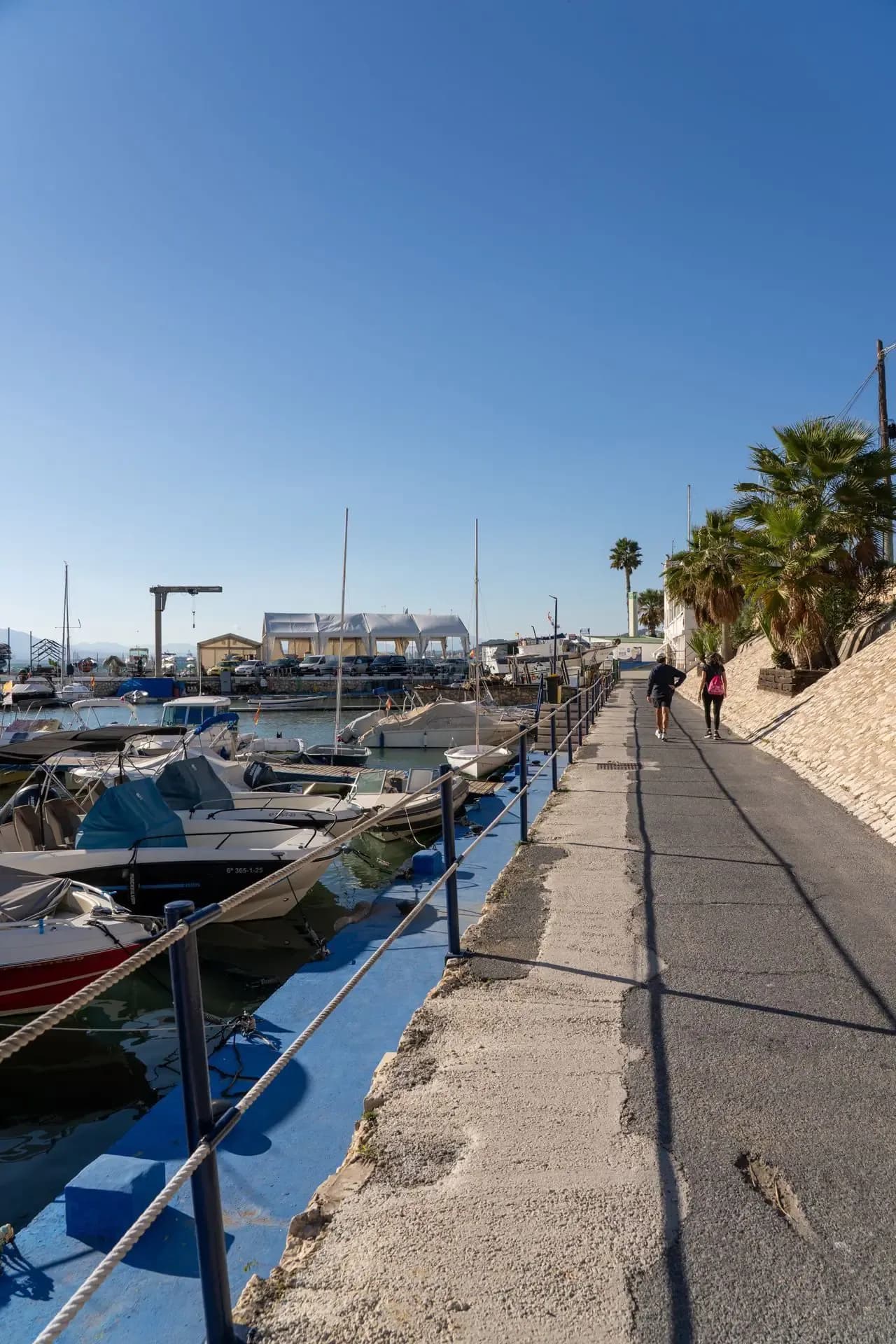 Puerto Deportivo El Candado