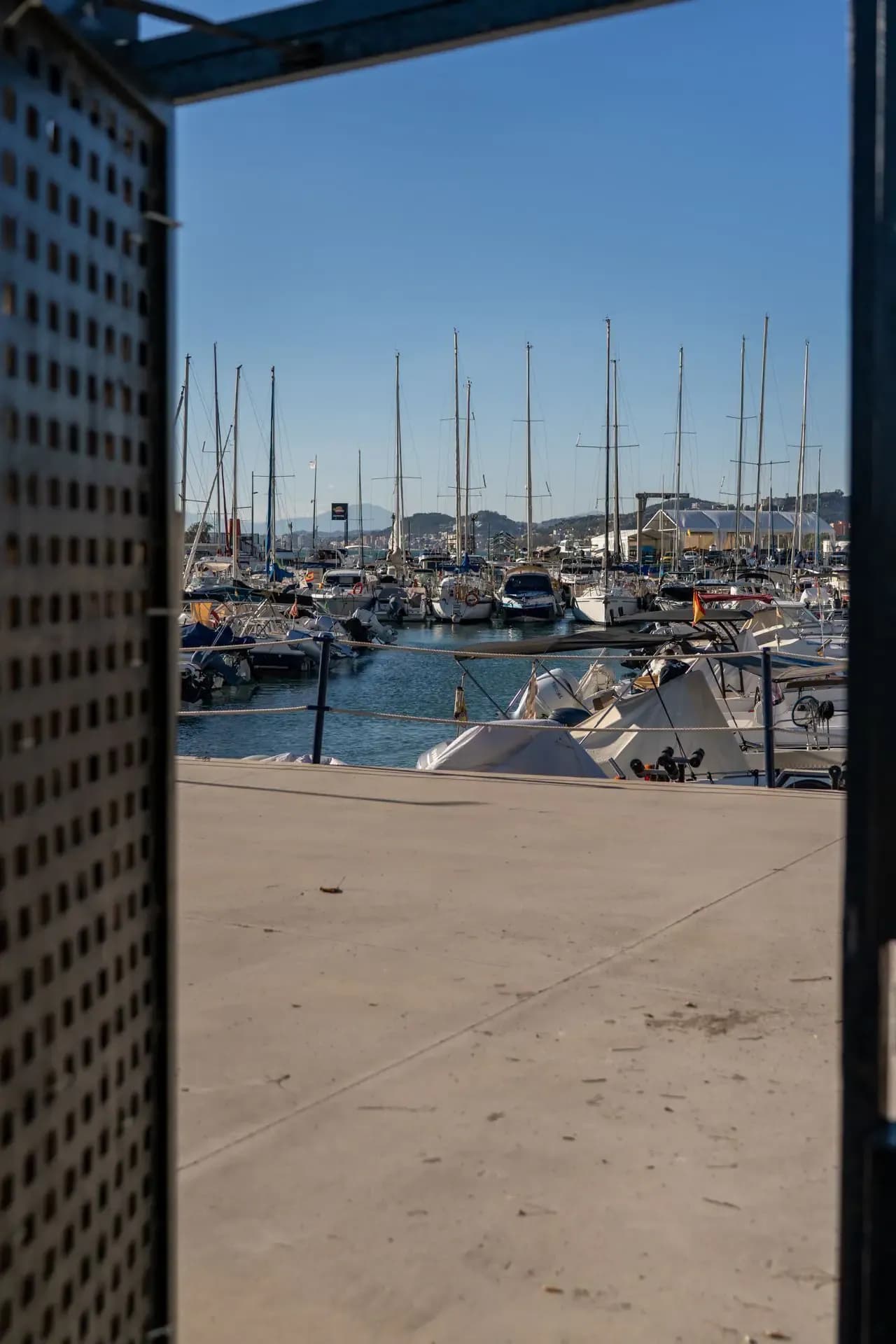Puerto Deportivo El Candado