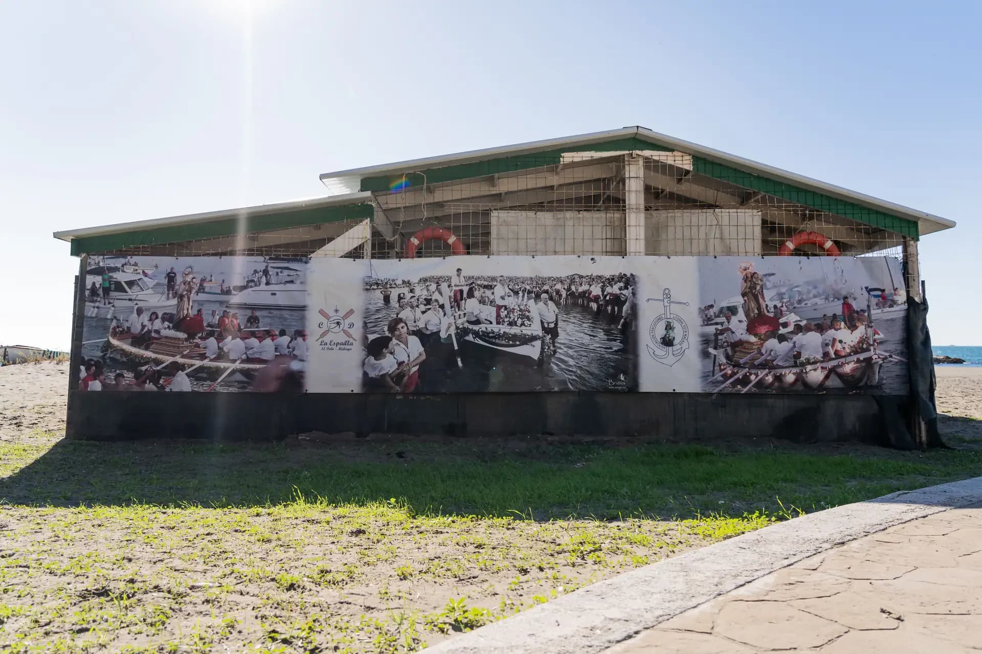 Escuela de jábegas (Club de remo Pedregalejo)