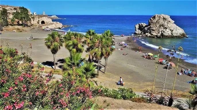 Playa del Peñón del Cuervo